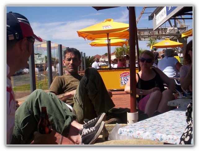 Stuart and  Karen at Freo Markets Feb 11th 2007